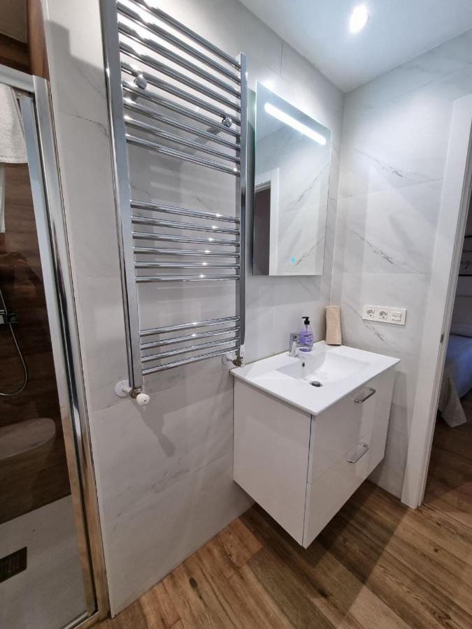 102A Apartamento Moderno 2 Habitaciones Gijón Eksteriør billede